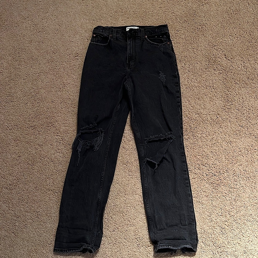 Abercrombie & Fitch black distressed jeans size 28